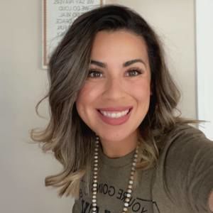 Meet your Posher, Crystal